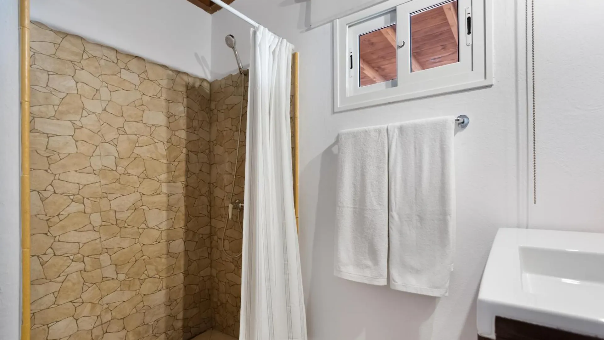 Almar Villa Tinajo Nyaraló