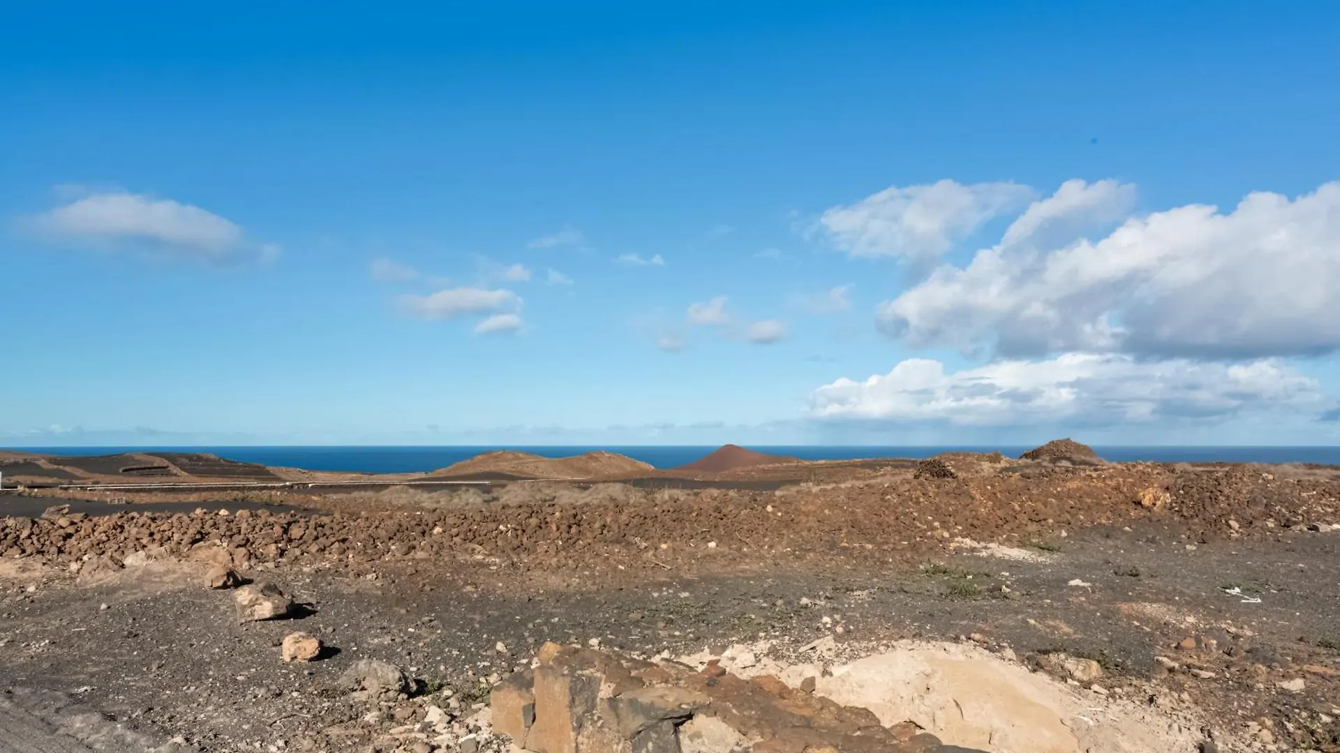 Almar Villa Tinajo Nyaraló